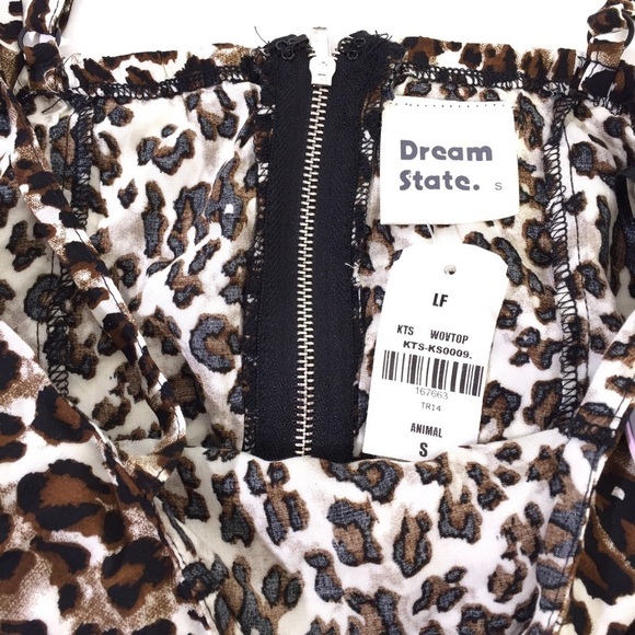 LF x Dream State Leopard Animal Woven Cropped Top - Picture 8 of 9